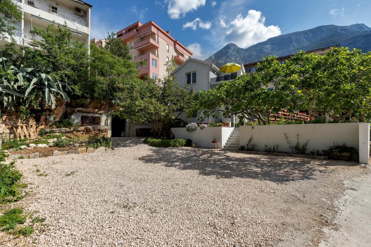 Апартаменты Kuca Za Odmor Lemon Tree Макарска Экстерьер фото